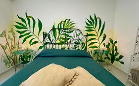Jungle Rooms